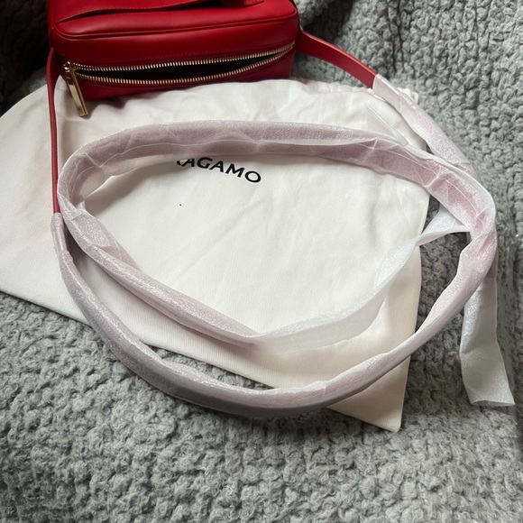 Ferragamo Archive Gancini Camera Crossbody Bag - Picture 10 of 13